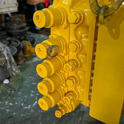 La valve de commande principale du PC2000-8 de Komatsu 709-1A-11300 709-1A-11400 709-1A-11100