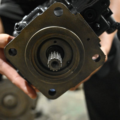 708-1T-00420 7081T00420 Assemblage de la pompe Komatsu D275A pompe hydraulique pompe principale