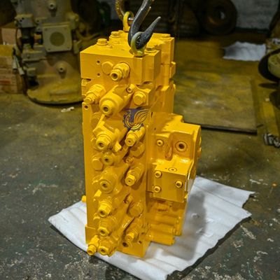 Pc200-7 Valve de commande principale de l'excavateur 723-46-20401 723-46-20402 723-46-20403 723-46-20404