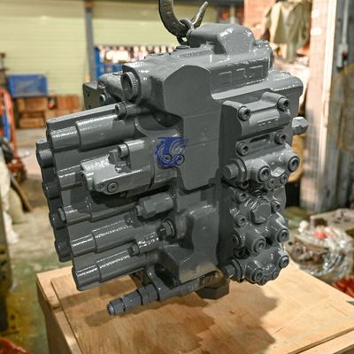 Ventilateur de commande principal de l'excavateur Hitachi ZAX120-6 130H 4410248