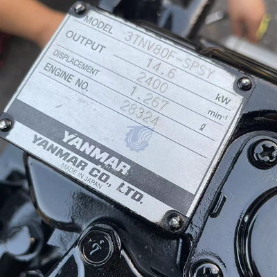 Le moteur Yanmar 3TNV80 convient aux machines de construction, aux machines agricoles et aux machines d'ingénierie