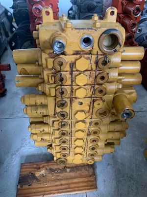 C0070-26936 393-7632 Valve de commande principale pour la chenille E303 E303.5 E304 Pièces détachées de mini-pelles