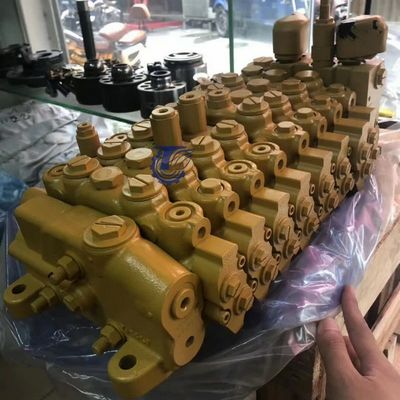456-1837 CAT 305 306 307E2 308 Valve de commande principale entraînée par moteur C2.4 Pièces de mini-pelles hydrauliques