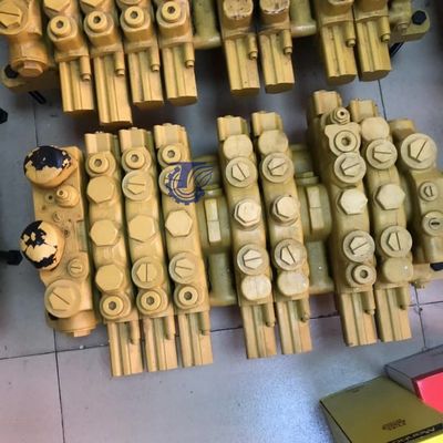 456-1837 471-5697 455-7947 CAT305 306 307E2 Valve de commande principale entraînée par moteur C2.4 Pièces de mini-pelles hydrauliques