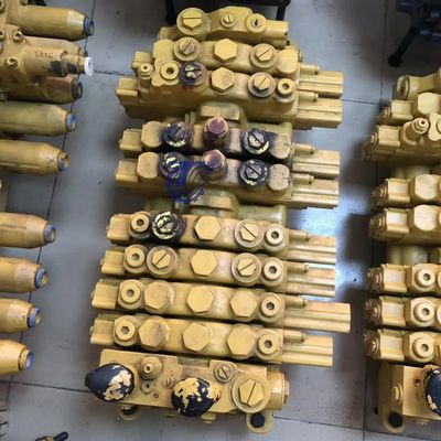 456-1837 471-5697 455-7947 CAT305 306 307E2 Valve de commande principale entraînée par moteur C2.4 Pièces de mini-pelles hydrauliques
