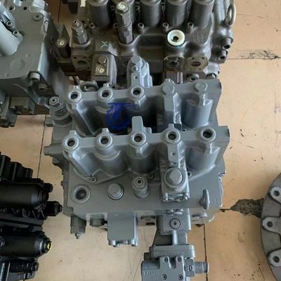 Valve de commande principale 4433970 4629348 4625137 4437242 Pour les pièces de réparation des excavatrices Hitachi ZAX330-6