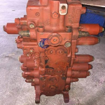 2436U1231F11 KMX15F Kobelco SK200-3 pièces détachées de réparation de vannes de distribution de vannes de commande principales
