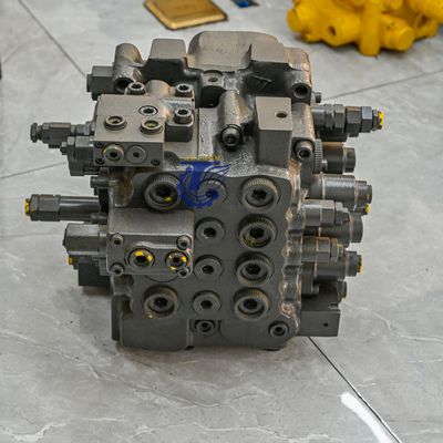 VOE14550306 UX22 Volvo EC120B EC135B EC140 EC140B EC140D Valve de commande hydraulique