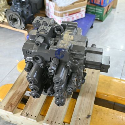 VOE14532821 Valve de commande hydraulique EC210 EC240 Excavateur Valve de commande principale Construction Machinery Parties de réparation