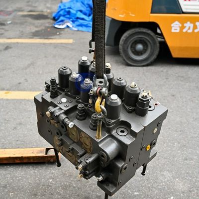 KMX32 14670038 VOE14670038 Pour les pièces de réparation de soupapes de commande hydraulique pour excavatrice Volvo EC380D