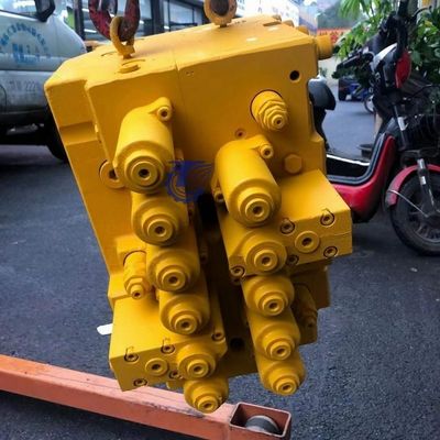 31N8-19110 Pour les pièces d'entretien de l'ingénierie de la vanne de commande principale hydraulique de l'excavatrice Hyundai R335-9