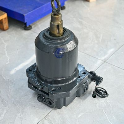 708-7H-00613 708-7H-11410 708-7R-01631 Pour le bulldozer Komatsu D475ASD-5E0 D475A-5E0 D475ASD-5E0 moteur de ventilateur hydraulique pompe à piston d'origine