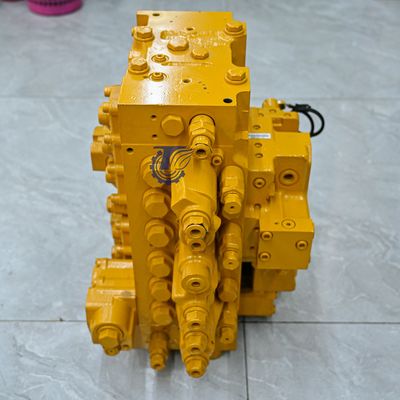 709-12-14700 709-12-12403 709-12-12-12402 Pour Komatsu WA700-3 chargeurs à roues soupapes hydrauliques de commande principale pièces détachées de machines de construction