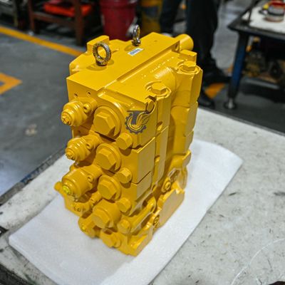 709-12-11808 709-12-11800 709-12-11802 709-12-11803 Pour Komatsu WA800-3E0 WA900-3 WD900-3 Téléchargeurs à roues hydrauliques soupape de commande principale Machinerie de construction pièces de rechange Haute qualité Original