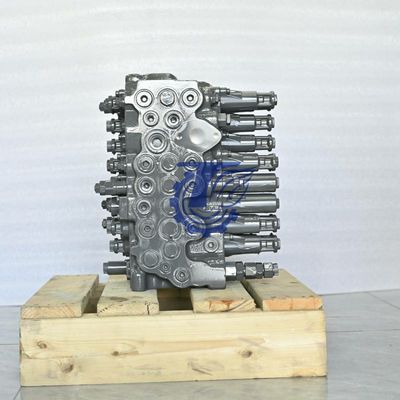 4446245 4469026 Pour Hitachi ZX60 ZX65 ZX70 ZX75 PARTIES D'excavatrices VALVE de contrôle hydraulique principale KYB C0170-31202 C0170-31044 Vente au détail Original