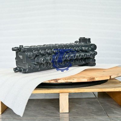 723-29-11400 7232911400 306414051 723-29-11401 Pour Komatsu PC95R-2 PARTIES D'ESCAVAGEURS VALVE de commande principale hydraulique