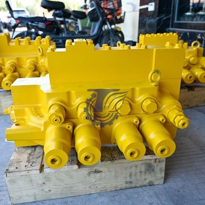 709-14-93501 7091493500 709-14-93500 709-14-94002 709-15-94002 Pour Komatsu PC1250-7 PC1250-8 PC1250LC-8 PC1250SP-8 PC1250-8R PARTIES D'ESCAVAGEURS VALVE de contrôle principale hydraulique Vente après-vente originaire