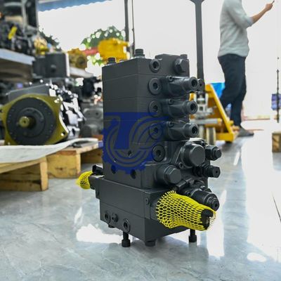 723-24-11701 723-24-10705 723-24-10702 7232410704 7232410706 Pour Komatsu D61EX-12 D61PX-12 BULLDOZERS PARTIES VALVE de commande principale hydraulique Vente après-vente originale