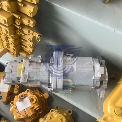 705-58-44050 7055844050 pour KOMATSU D375A-3A D375A-3 D375A-5 D375A-5D PARTIES D'excavatrice PUMPE D'éventail de pompe de ventilateur hydraulique PUMPE GP-PISTON