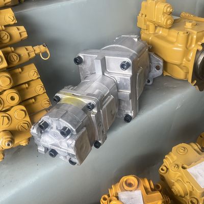 705-58-44050 7055844050 pour KOMATSU D375A-3A D375A-3 D375A-5 D375A-5D PARTIES D'excavatrice PUMPE D'éventail de pompe de ventilateur hydraulique PUMPE GP-PISTON